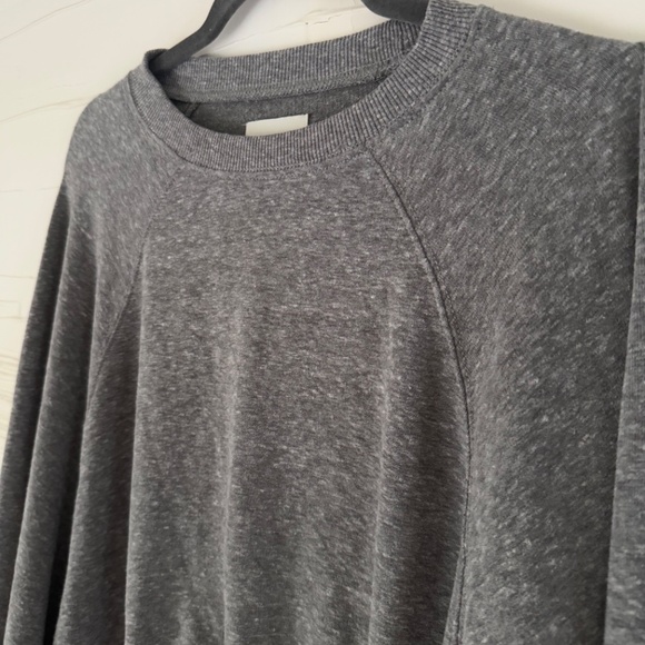 American Eagle | Size M | Slouchy Bat Sleeve Lightweight Sweater Grey - Picture 3 of 6